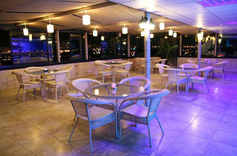 Aksan Hotel İzmir Buitenkant foto