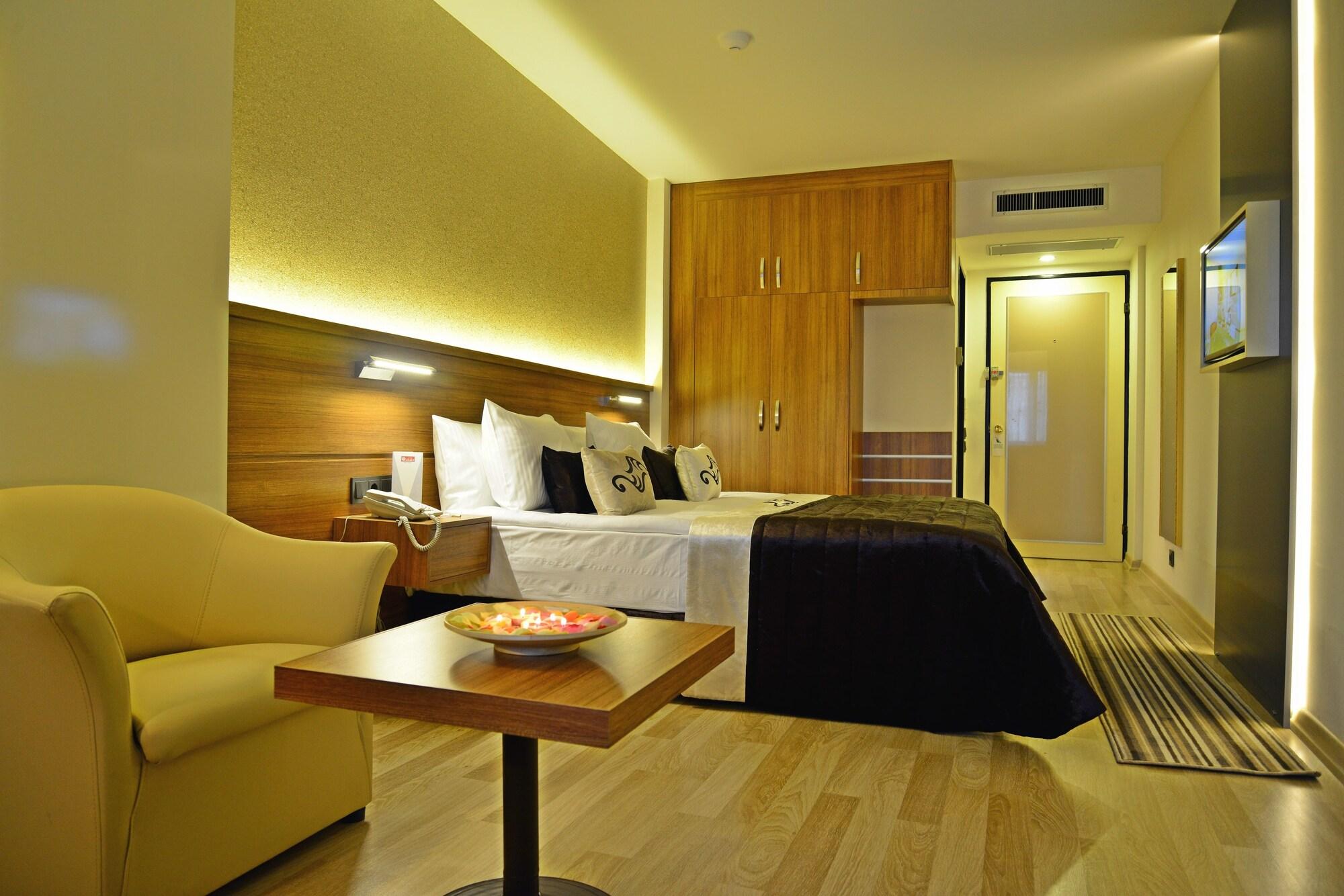 Aksan Hotel İzmir Buitenkant foto