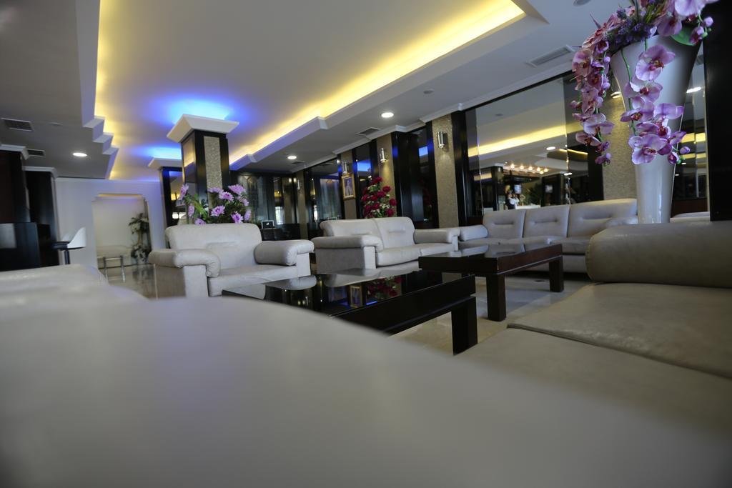 Aksan Hotel İzmir Buitenkant foto