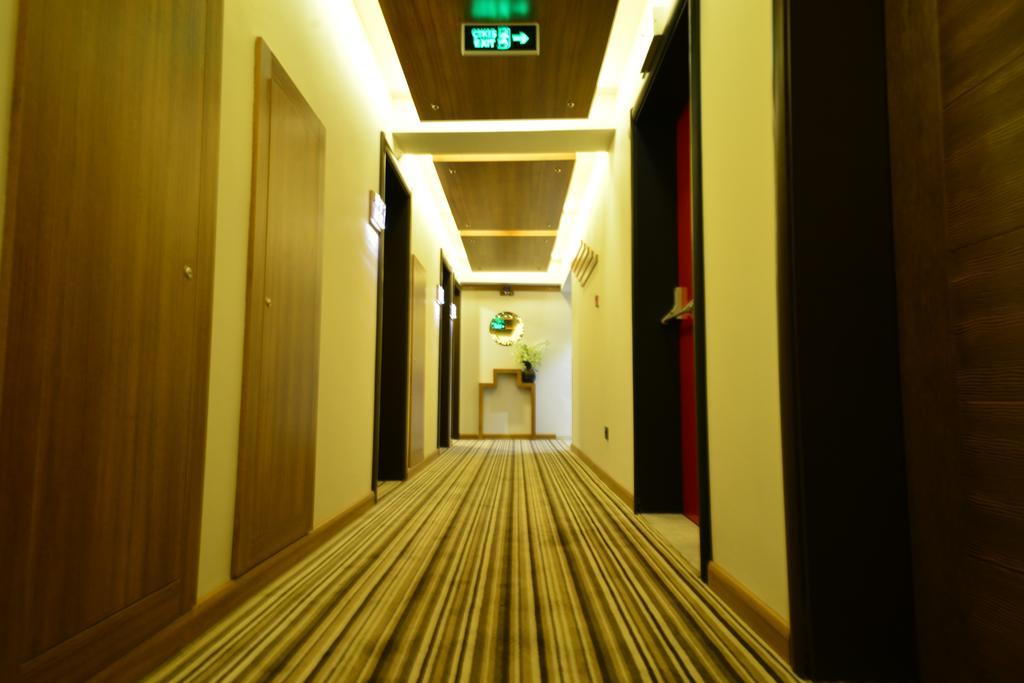 Aksan Hotel İzmir Buitenkant foto