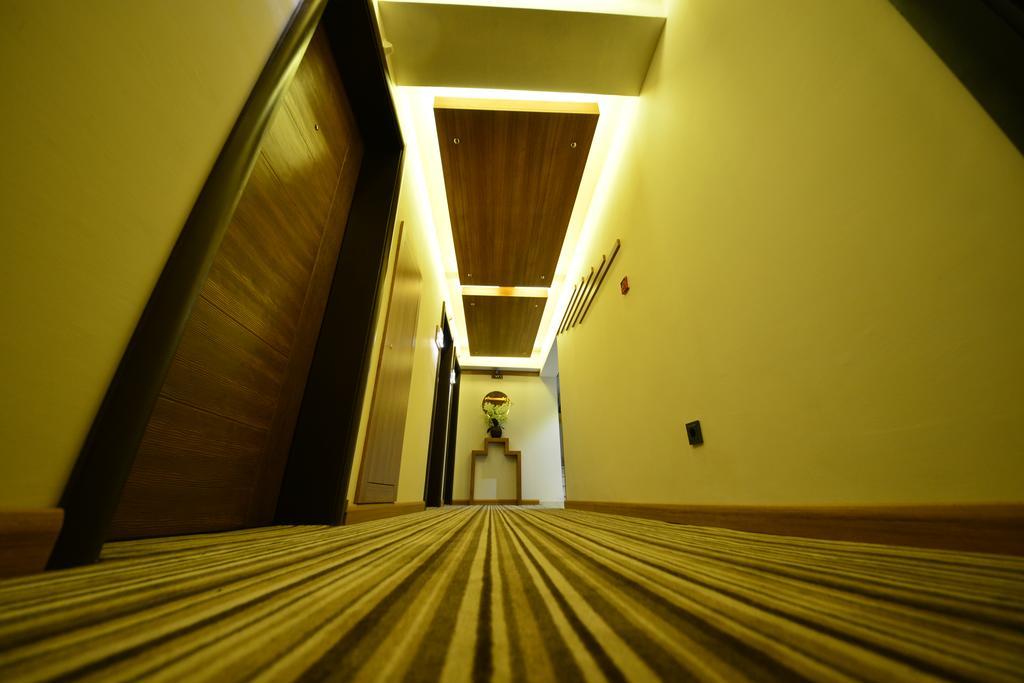 Aksan Hotel İzmir Buitenkant foto